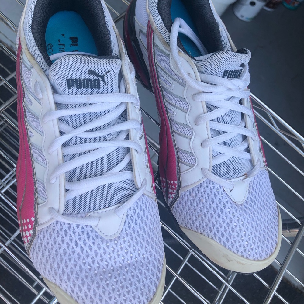 Puma sneakers pink and white